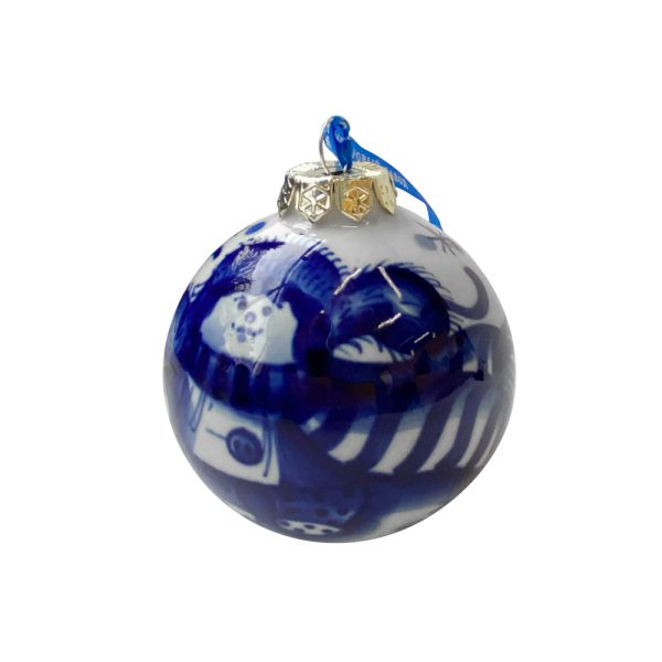 Ёлочный шар Зимние забавы в ассортименте