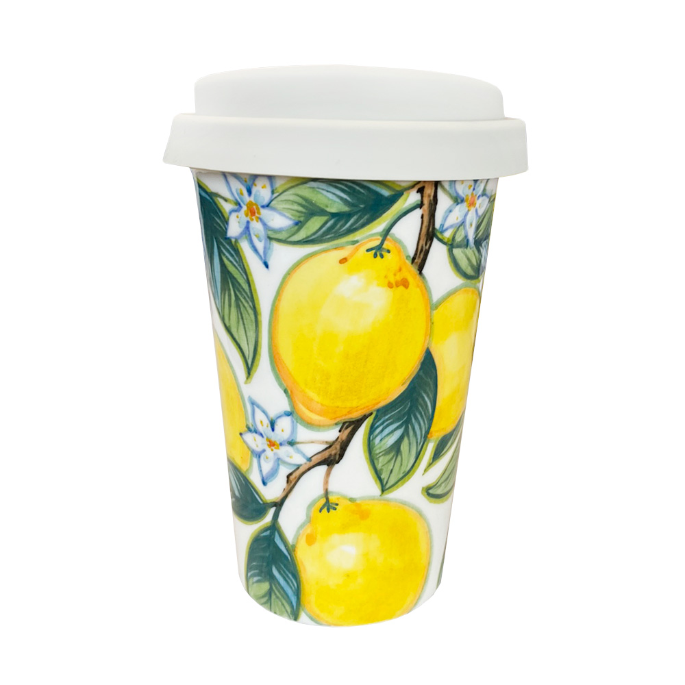 Авторский кофейный стаканчик Павловские лимоны в росписи Гуляева объем 420 мл. на белом фоне Авторский кофейный стаканчик Павловские лимоны в росписи Гуляева объем 420 мл. на белом фоне